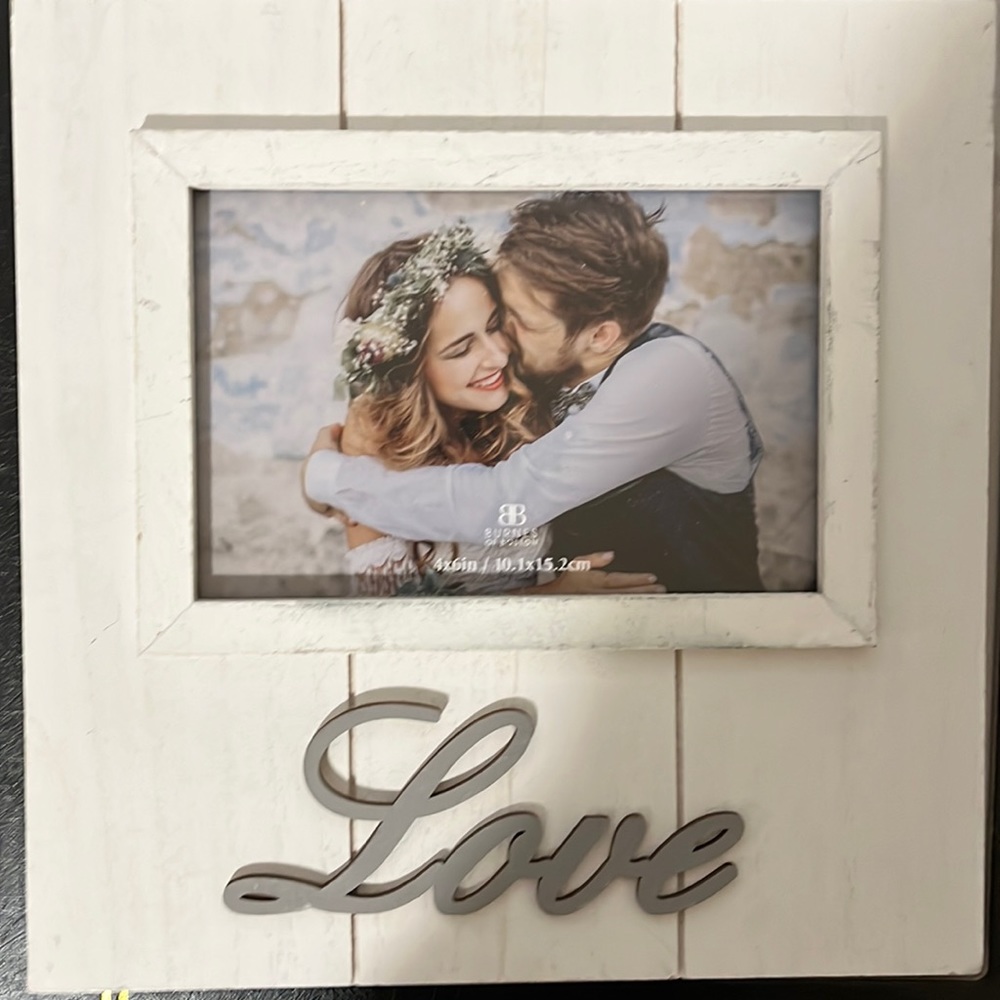 Frame for 4x6” photo